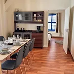 Apartamento Mabu Homes - Mitten In