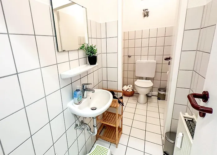 Mabu Homes - Mitten In *